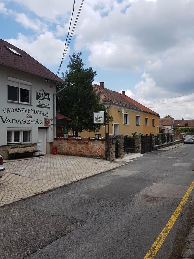 Nimrod Vendeghaz Sopron Hotell Exteriör bild